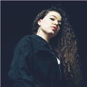 Offro lezioni di hip hop, videodance e heels